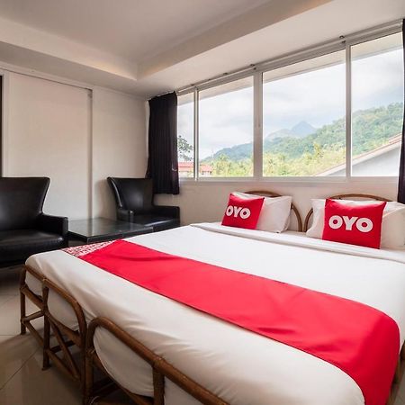 Oyo 835 Koh Chang Luxury Hotel Екстериор снимка