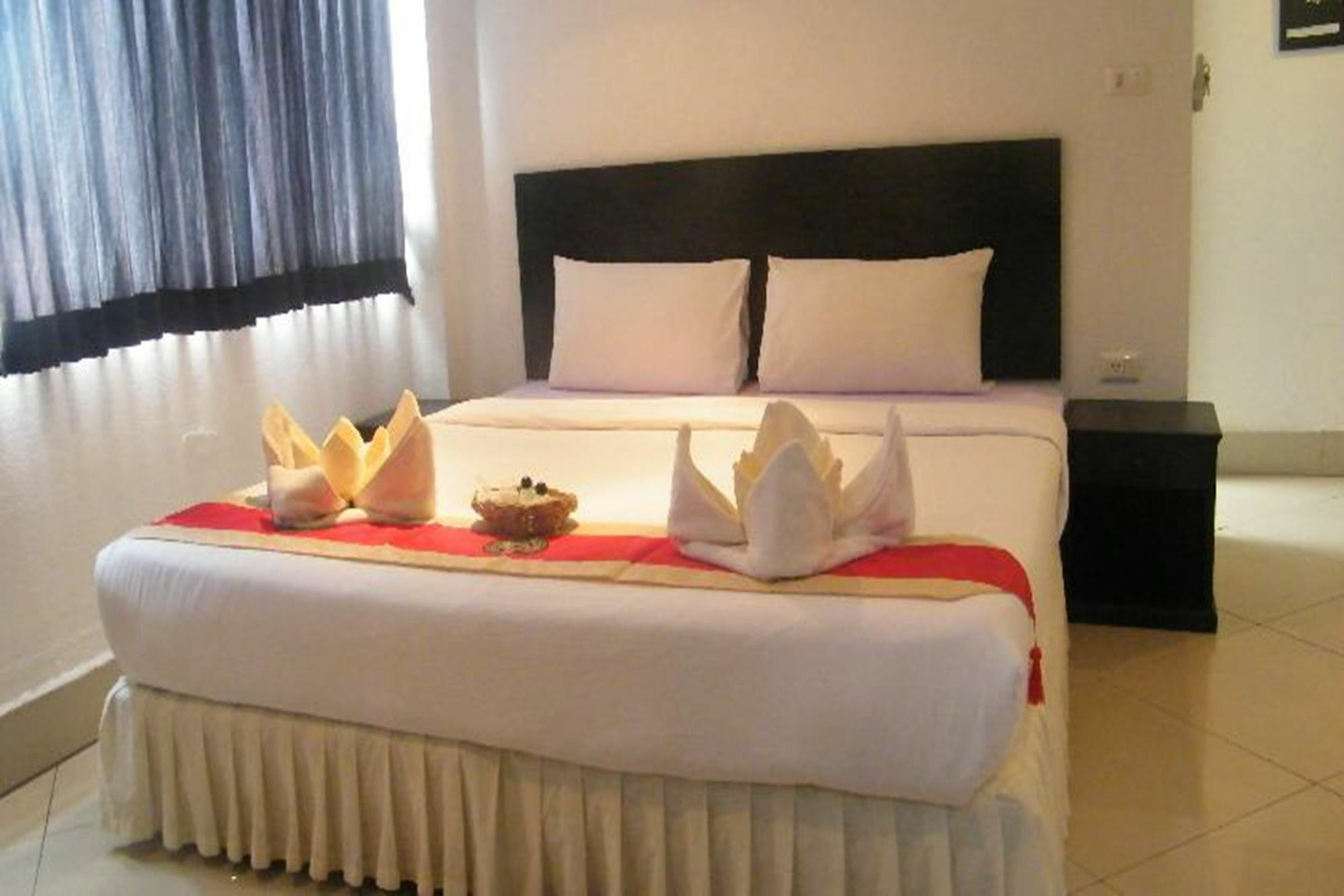 Oyo 835 Koh Chang Luxury Hotel Екстериор снимка