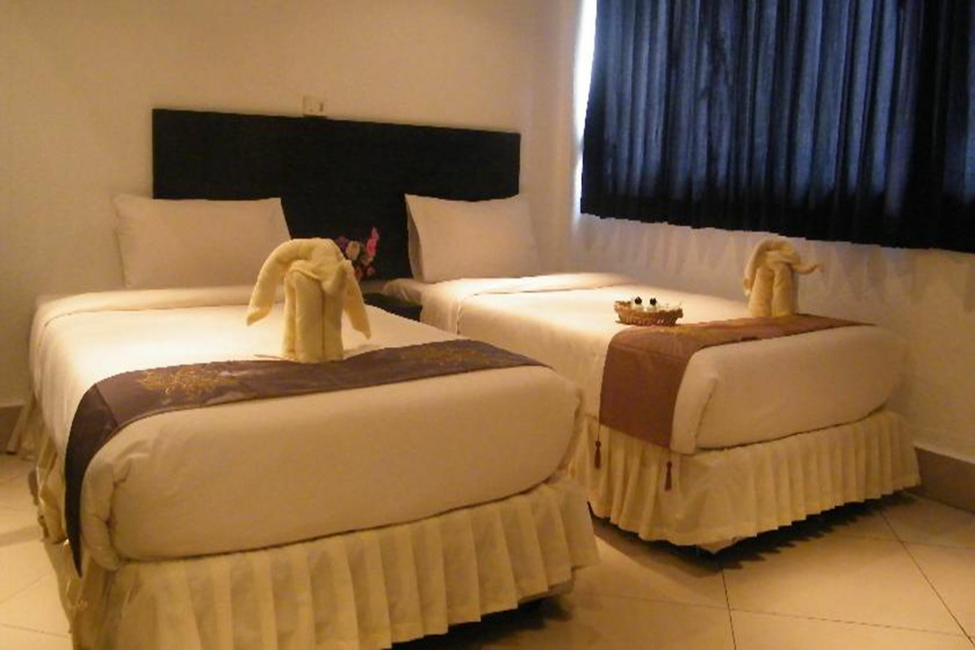 Oyo 835 Koh Chang Luxury Hotel Екстериор снимка