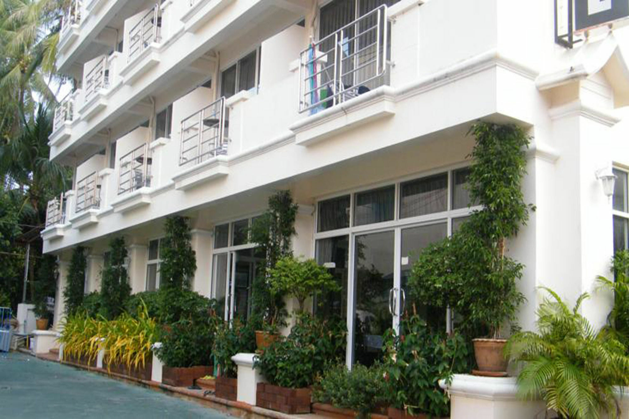 Oyo 835 Koh Chang Luxury Hotel Екстериор снимка